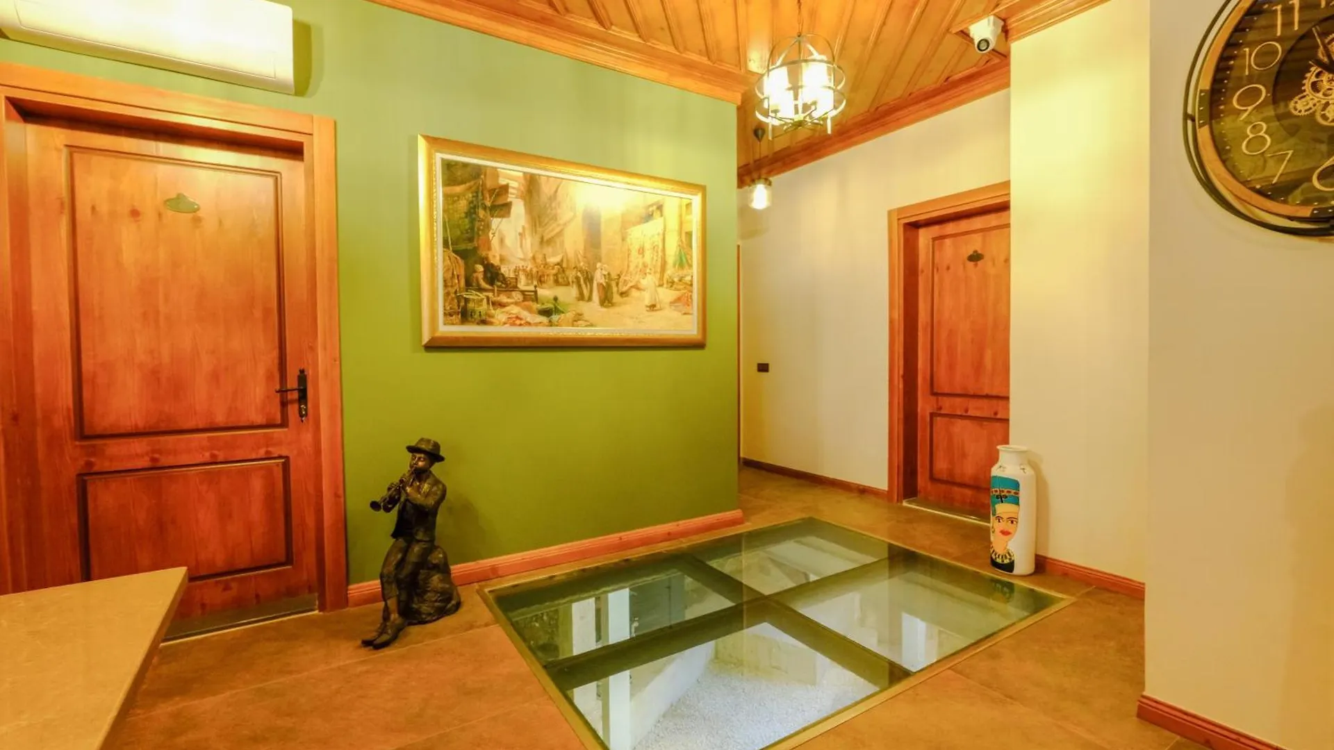 Pina Hotel Oldtown Antalya 0*,  Turecko